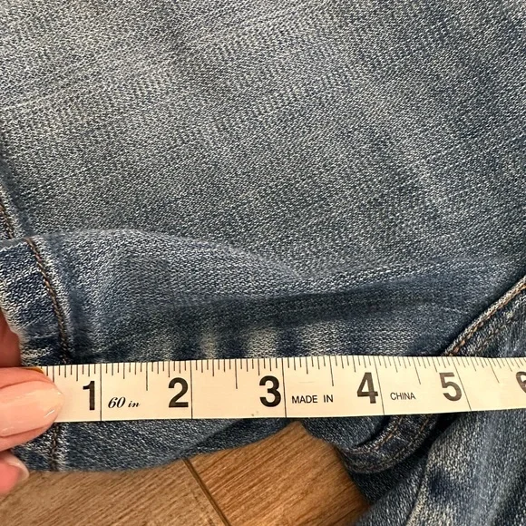 Levi’s‎ Denim Blue Women's Jean Shorts - Picture 6 of 8